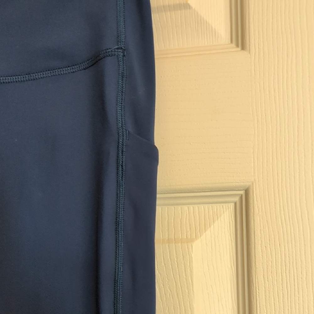 Tek Gear Women's Blue Leggings - Picture 2 of 2